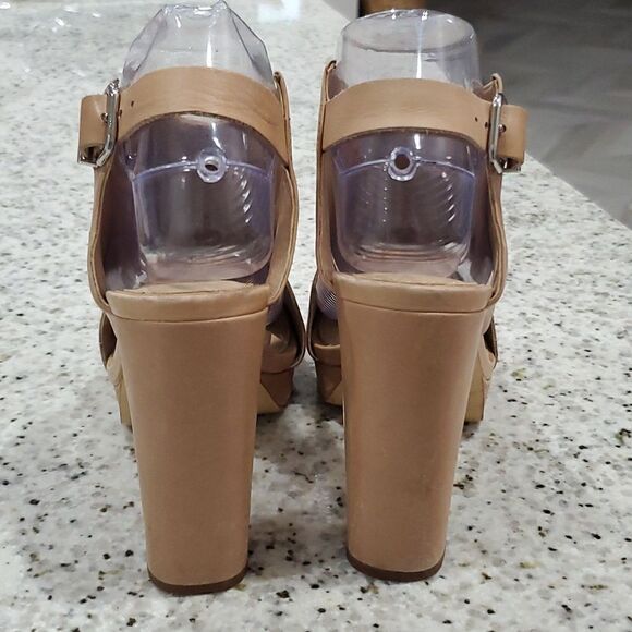 Gianni Bini Genoveen, Beige Open Toe Chunky, Leather Sling Back Heel, Size 7M - Picture 5 of 11